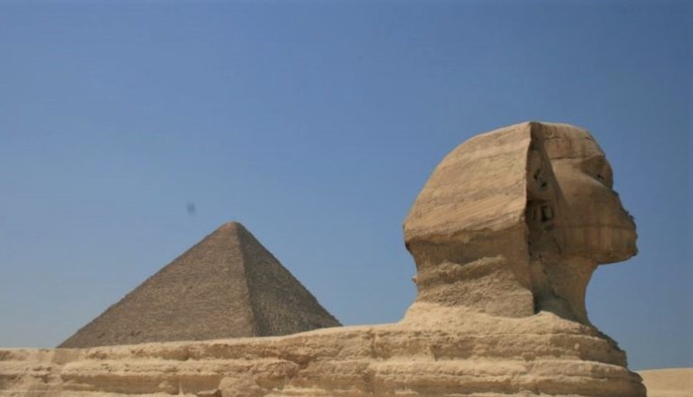 Пирамиды в архитектуре