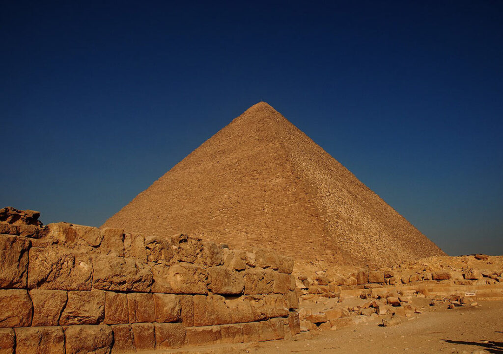 Пирамида хеопса как треугольник